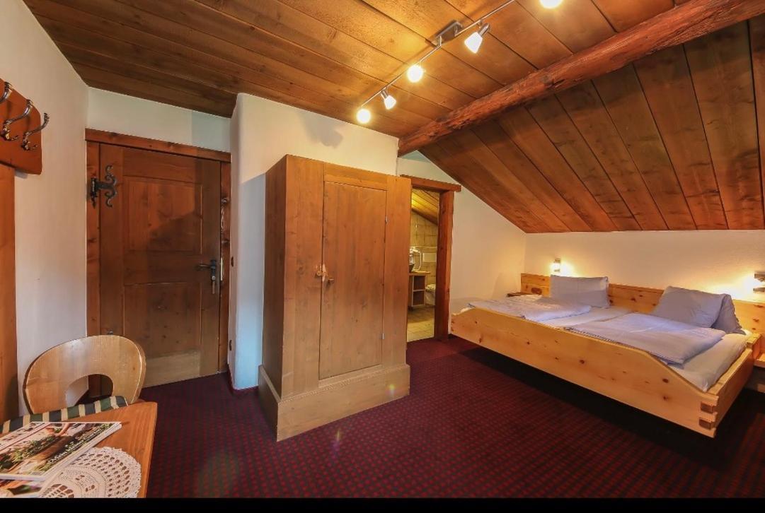 Bed and Breakfast Hochwart Hof Bed & Breakfast Saalbach-Hinterglemm Zewnętrze zdjęcie