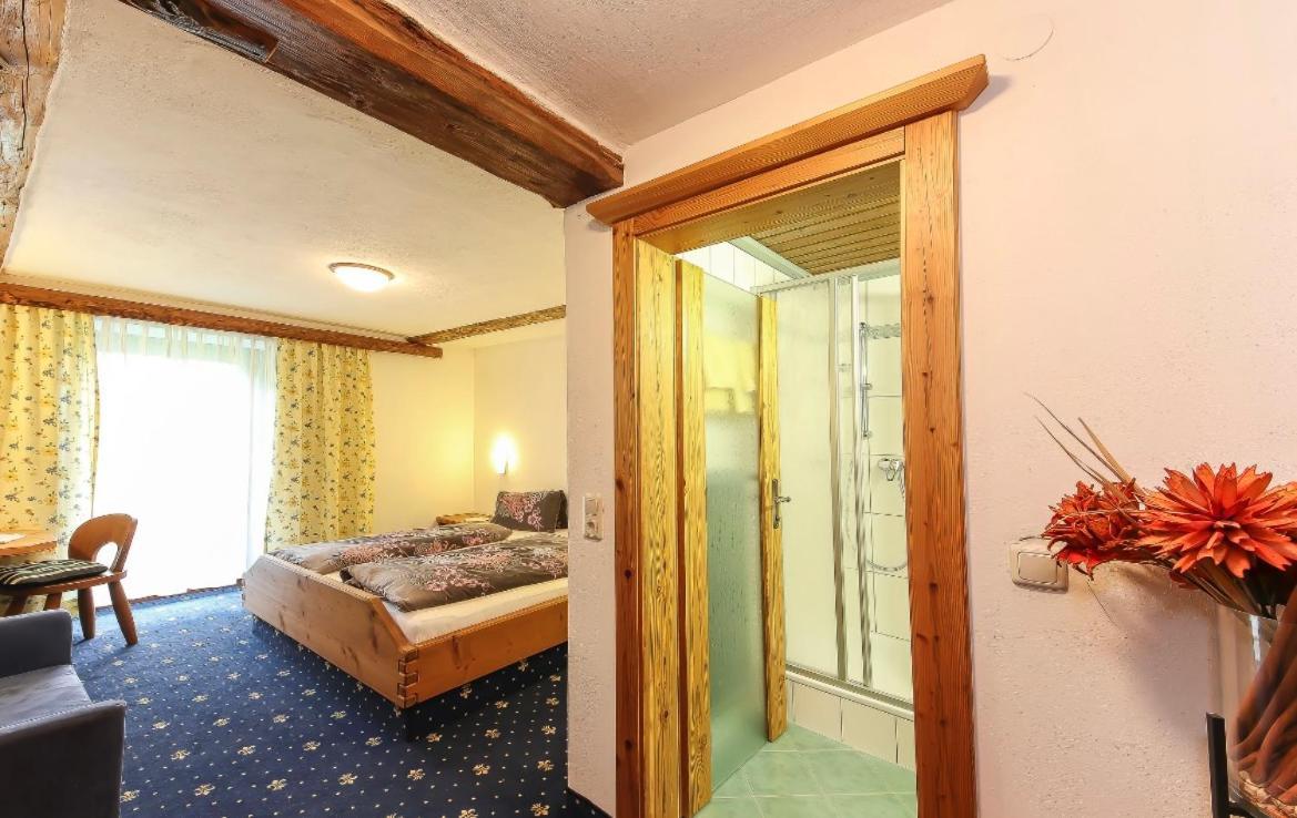Bed and Breakfast Hochwart Hof Bed & Breakfast Saalbach-Hinterglemm Zewnętrze zdjęcie